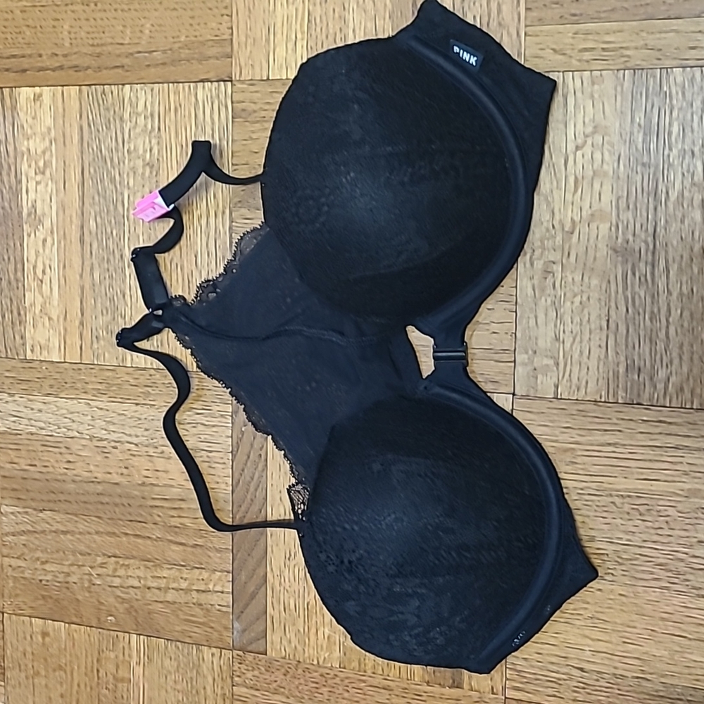 New Victoria Secret Push Up Bra - 34B